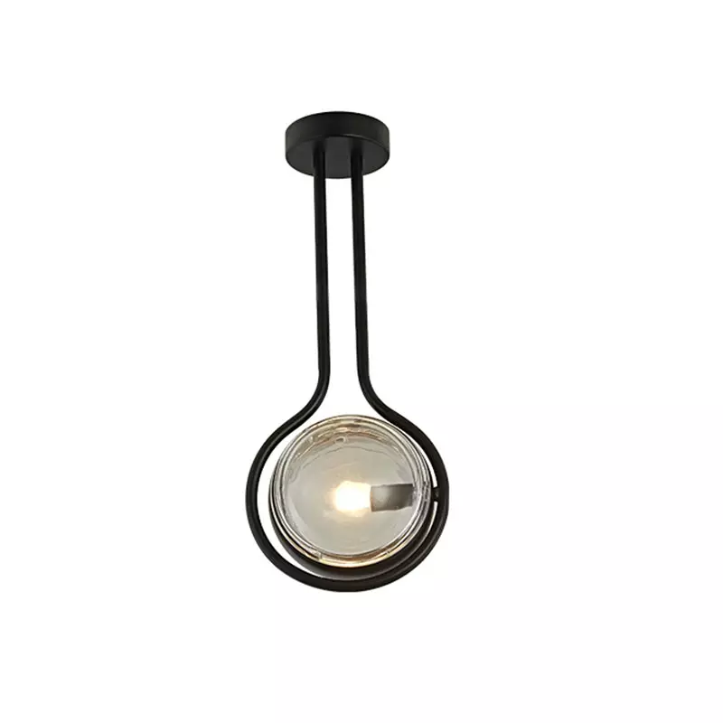 Szklana lampa wisząca na schody